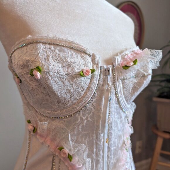 Vintage Y2K Frederick's of Hollywood White Corset Lace Coquette Rhinestone 36C - Picture 5 of 15